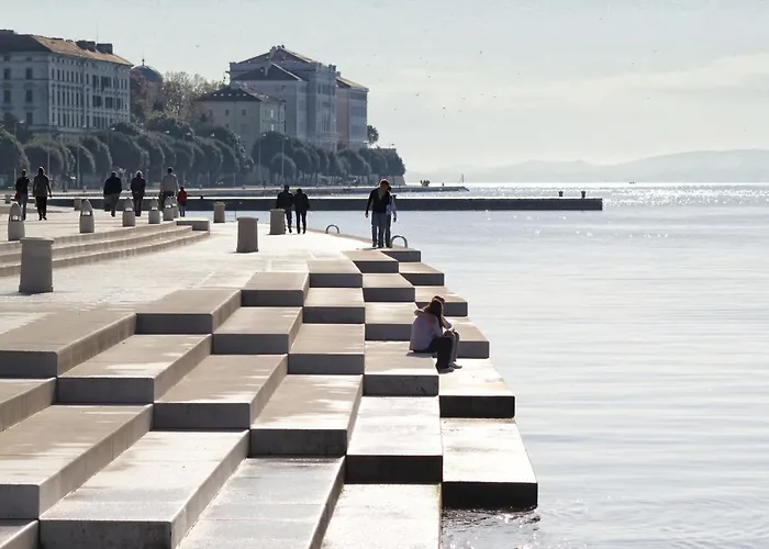 By The Sea - 5869 Apartman *