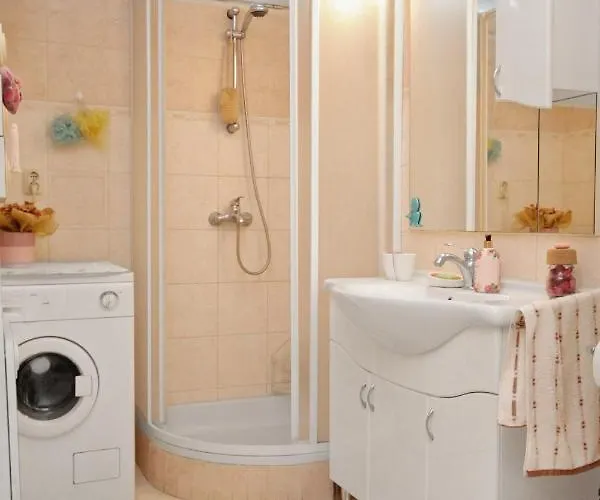 By The Sea - 5869 Apartman *